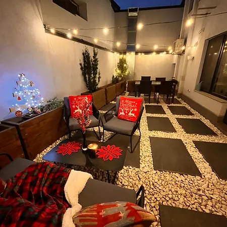 Opera Theatre With A Courtyard Apartament